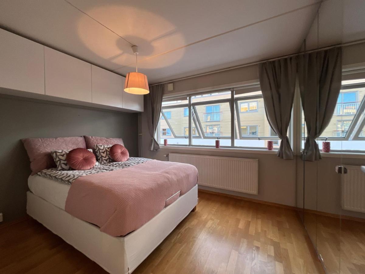 City Center Flat W Roof Top Terrace & Free Parking Oslo Kültér fotó
